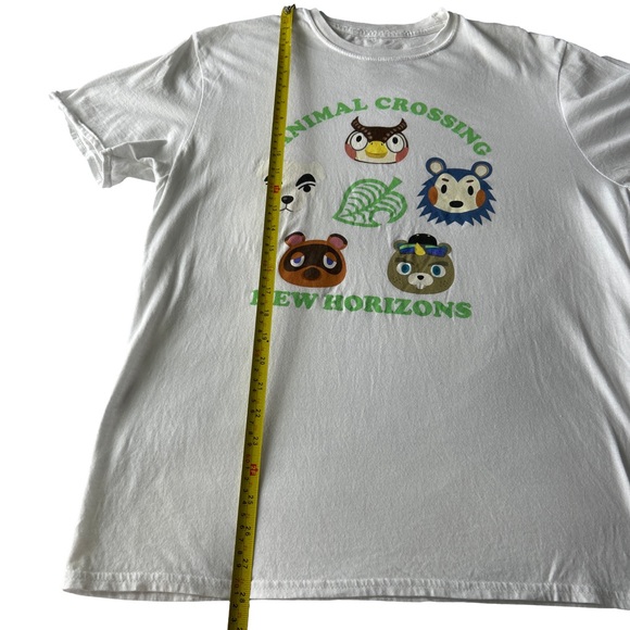 Animal Crossing Graphic White Lightweight 100% Cotton Tee Shirt Size Large - Picture 5 of 7